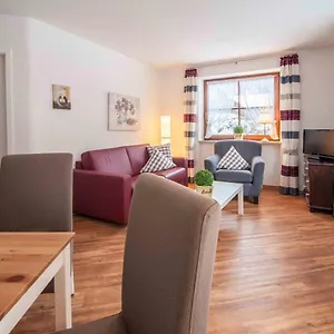 Apartment Am Sonneneck - 1, Ruhpolding