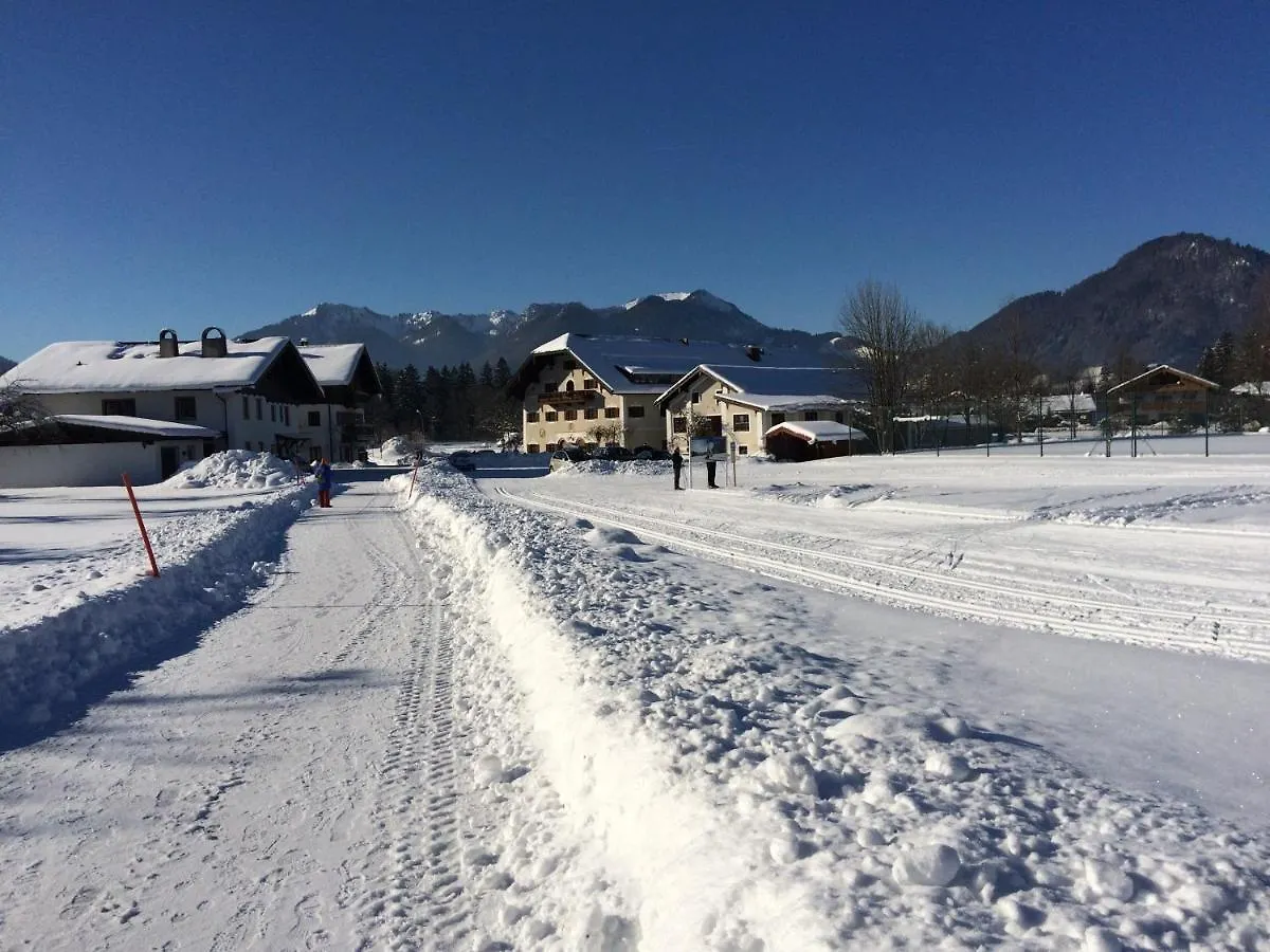 Ferienwohnungen Beim Zellerbaeck Inkl. Chiemgaukarte Ruhpolding